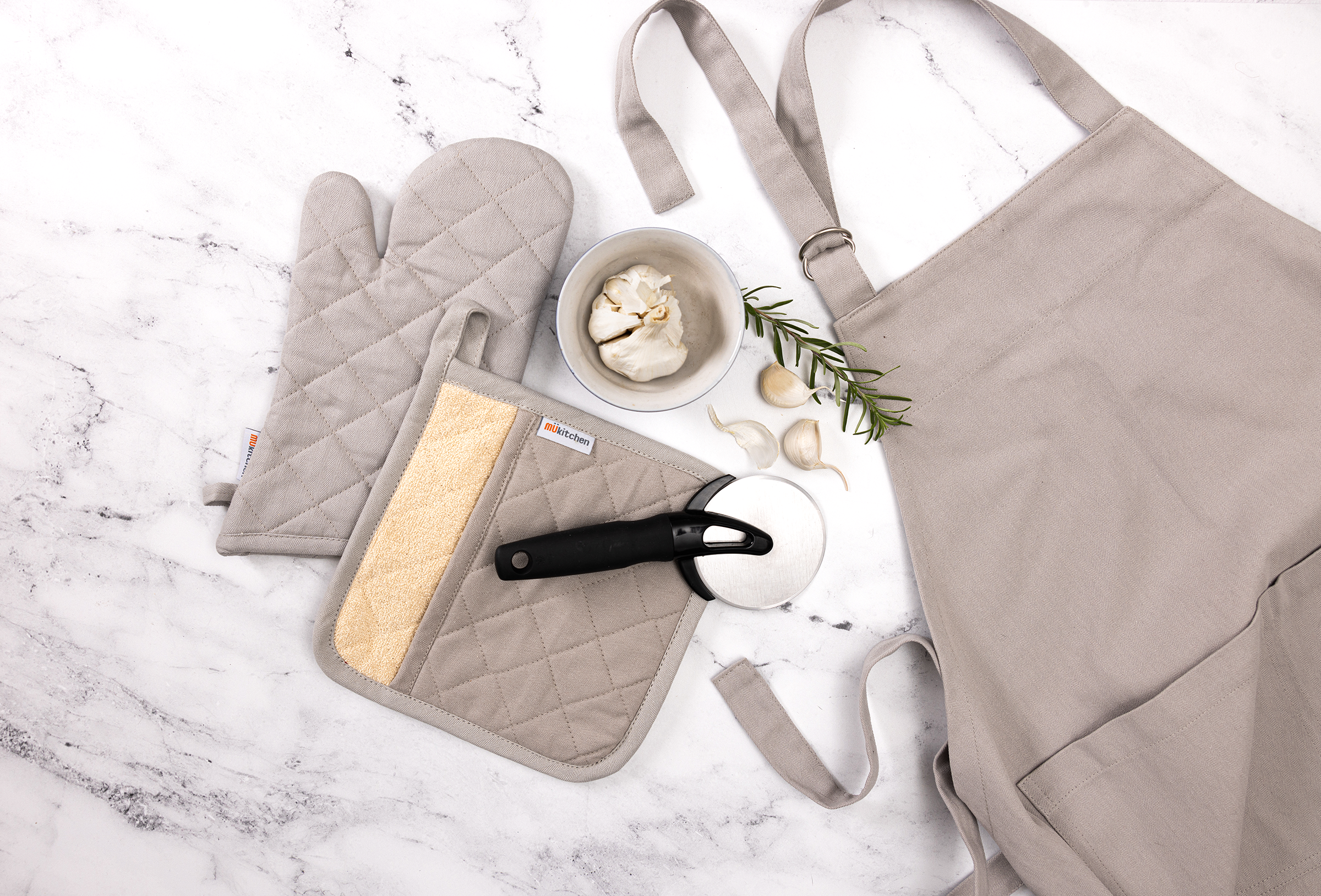 Classic Potholders & Oven Mitts