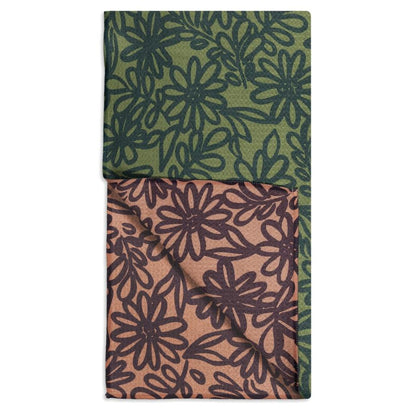 Graphic Floral VIBE® Towel