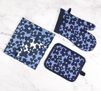 Periwinkle Floral Designer Potholder